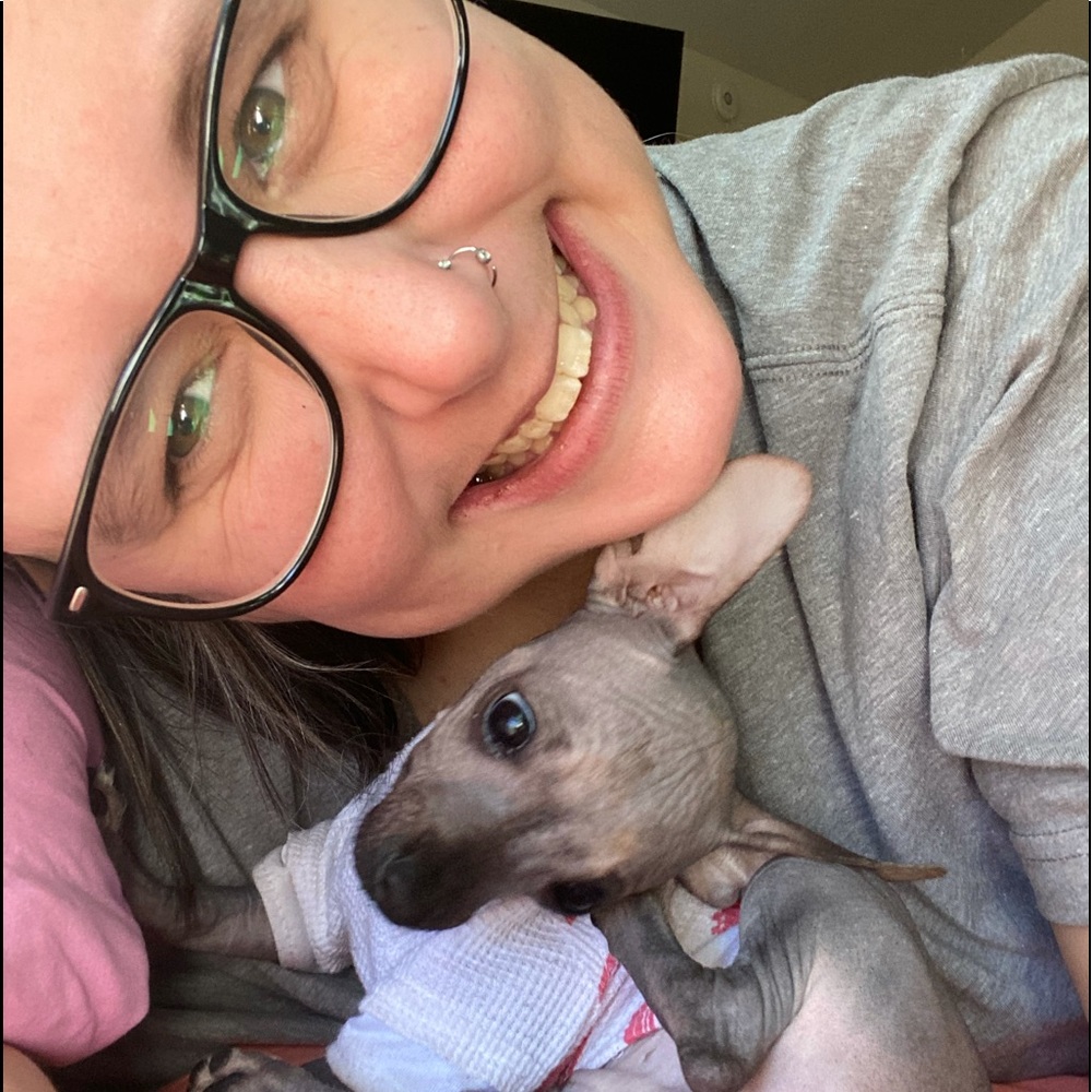 Meet your Posher, Lacy